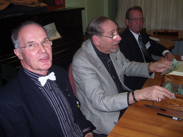 click on photo to return to Rotary Club Photo menu