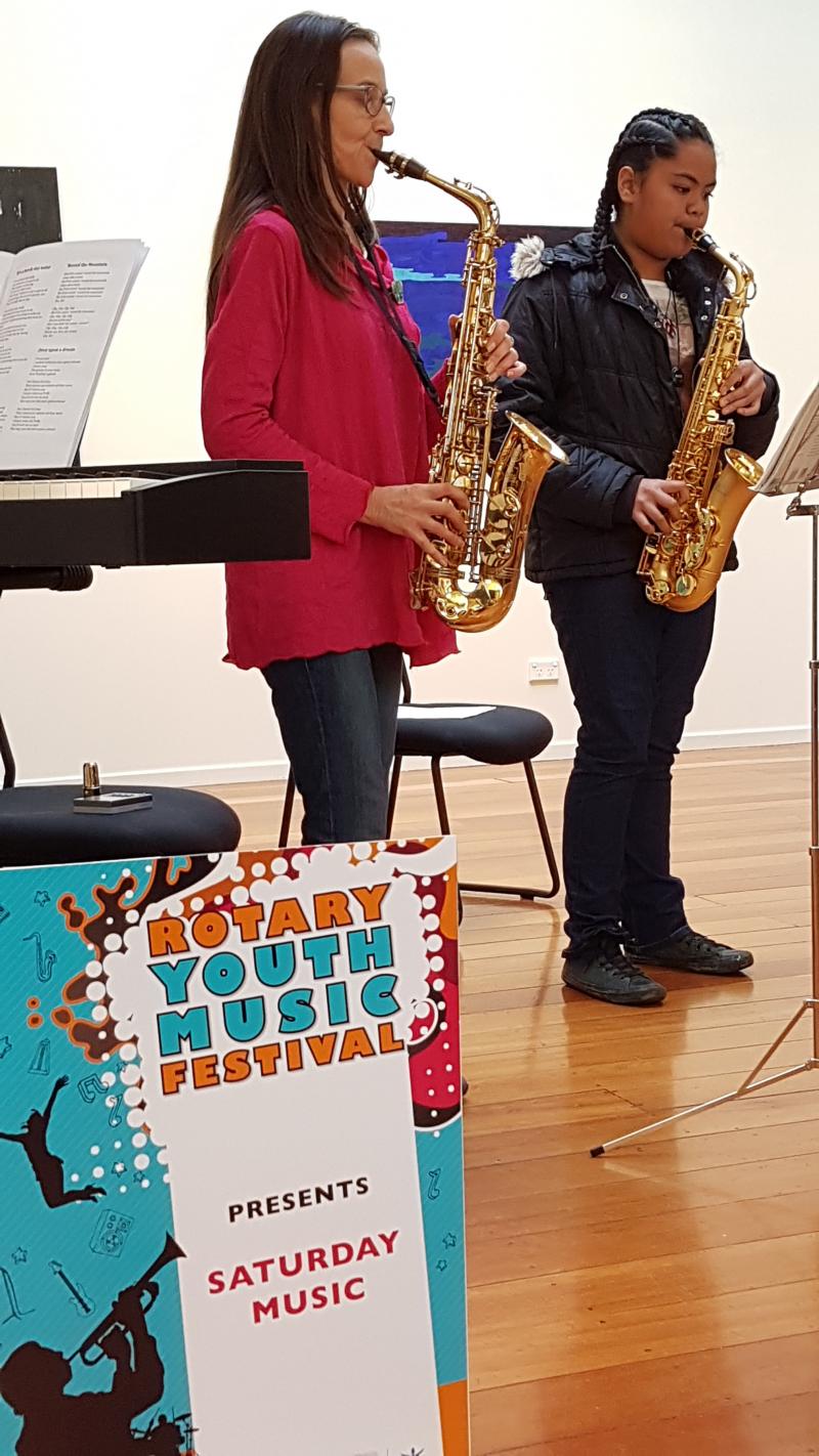 click on photo to return to Rotary Club Photo menu