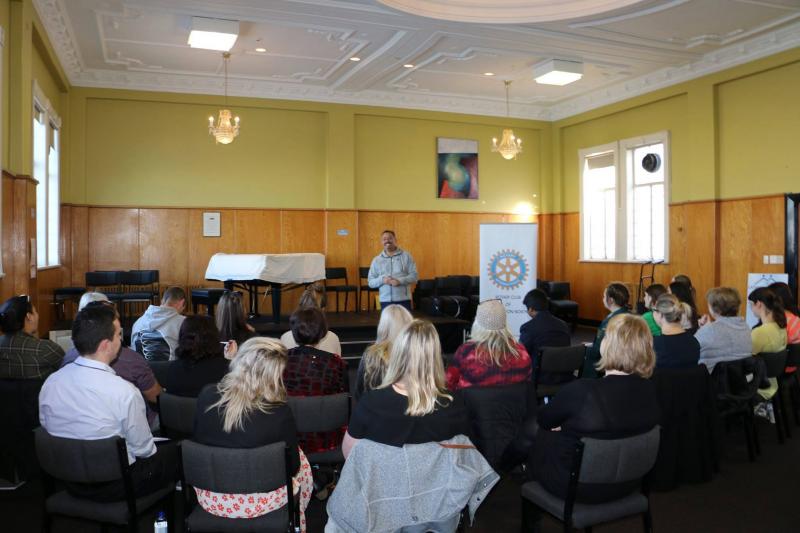 click on photo to return to Rotary Club Photo menu