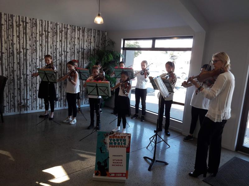 click on photo to return to Rotary Club Photo menu