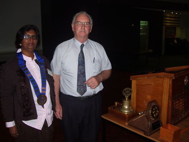 click on photo to return to Rotary Club Photo menu