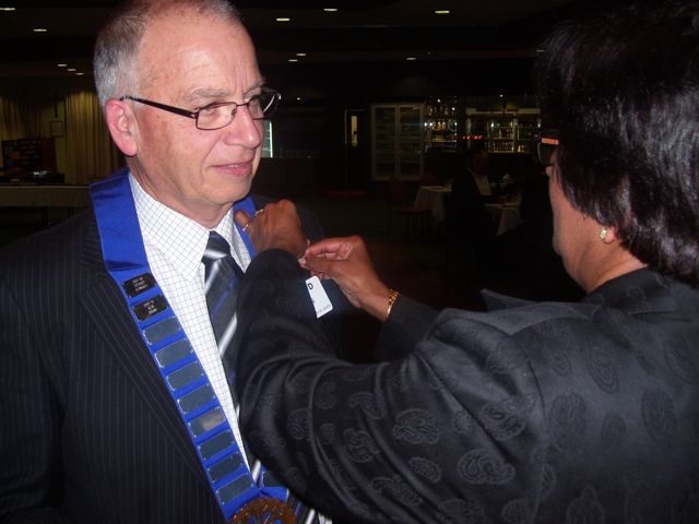 click on photo to return to Rotary Club Photo menu