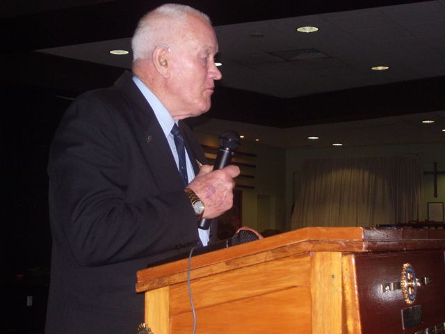 click on photo to return to Rotary Club Photo menu