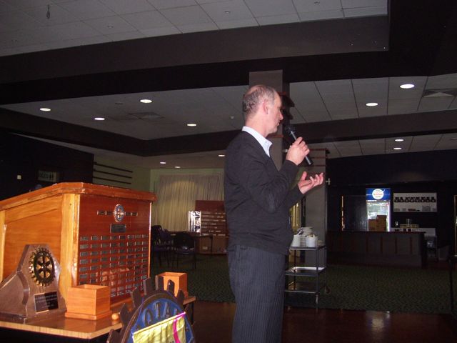 click on photo to return to Rotary Club Photo menu