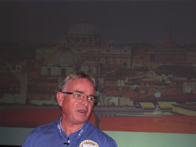 click on photo to return to Rotary Club Photo menu