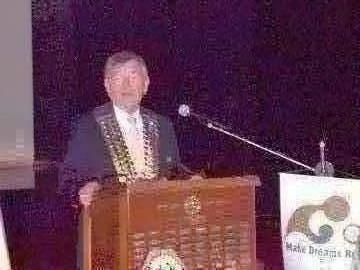 click on photo to return to Rotary Club Photo menu