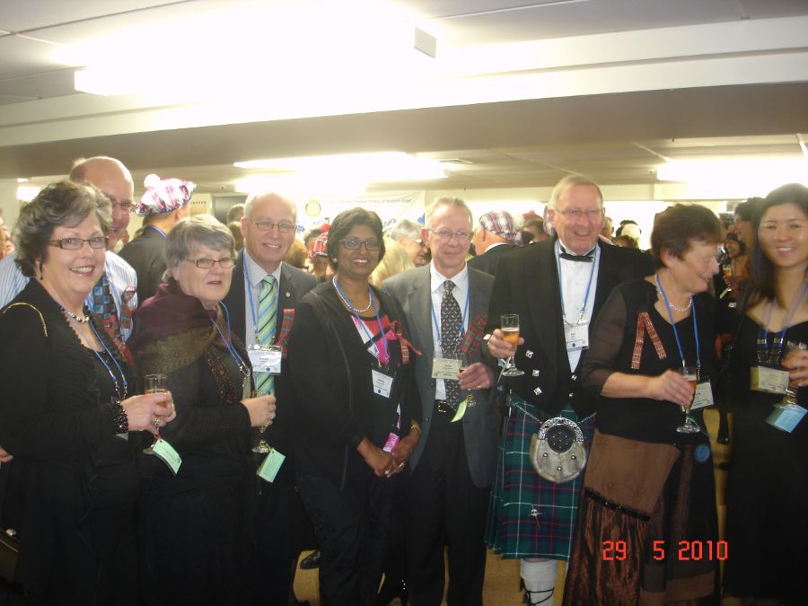 click on photo to return to Rotary Club Photo menu