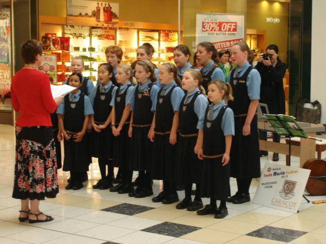 click on photo to return to Rotary Club Photo menu