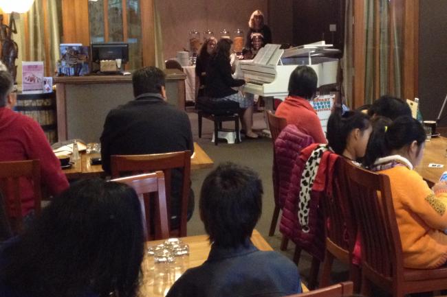 click on photo to return to Rotary Club Photo menu