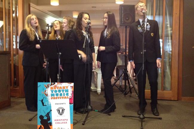 click on photo to return to Rotary Club Photo menu